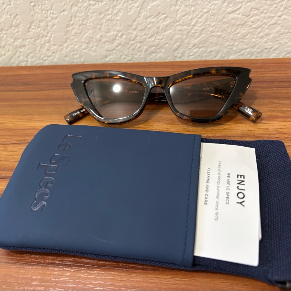 Le Specs tortoise cat eye sunglasses